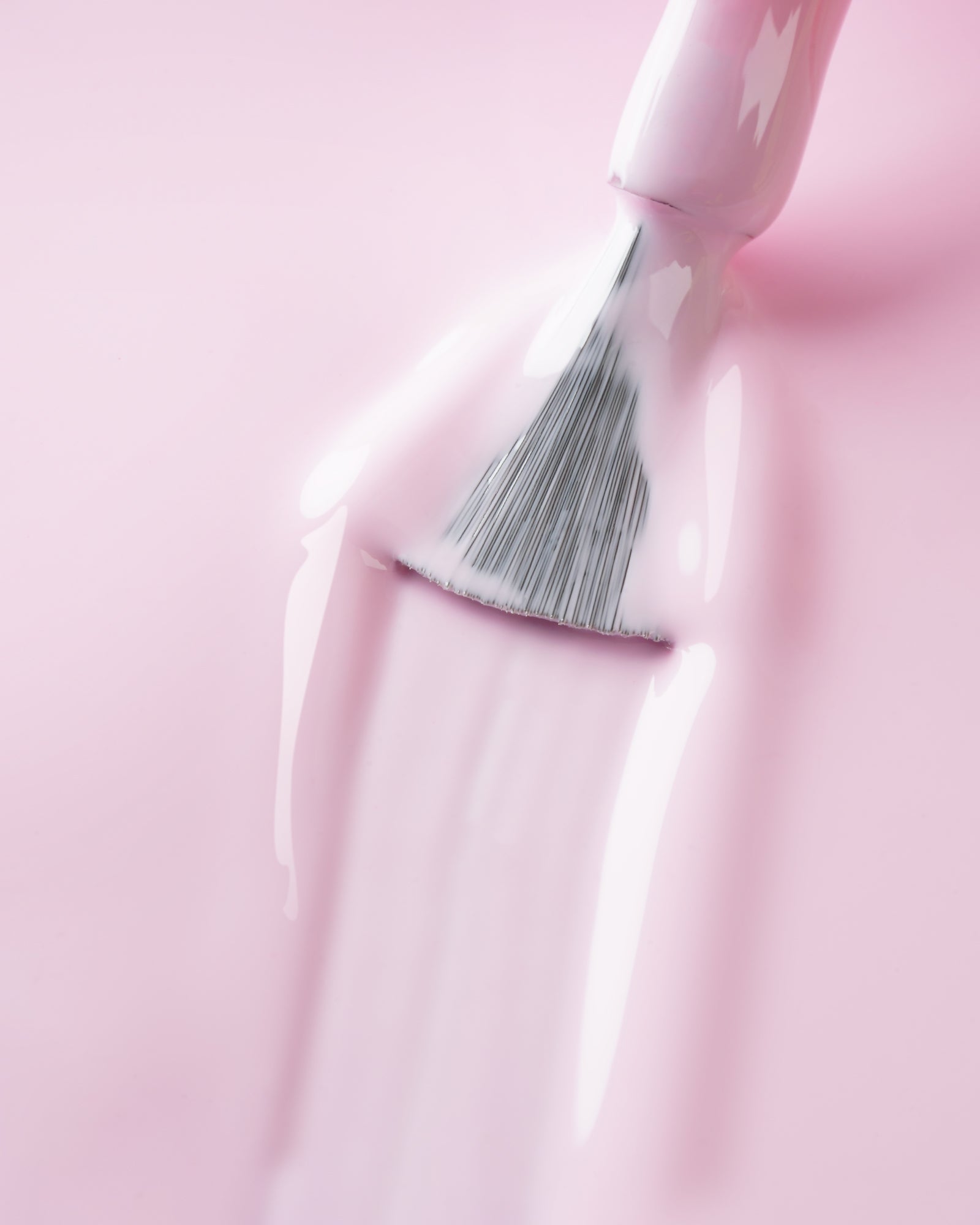 Nature's Hue HEMA-Free Gel Polish #118 Light Pink