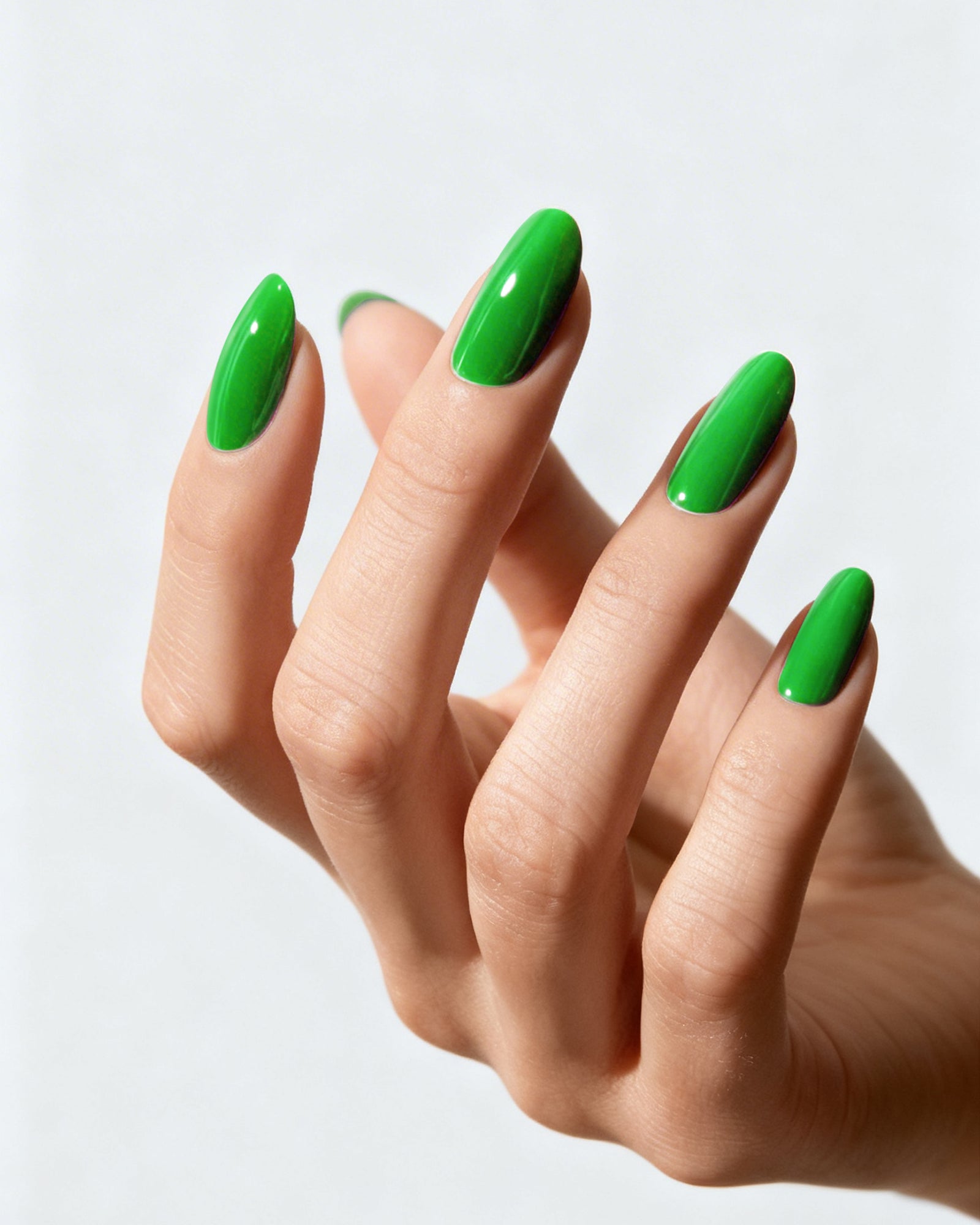 HEMA-FREE -  Gel Polish #77 Bright Green 15ML